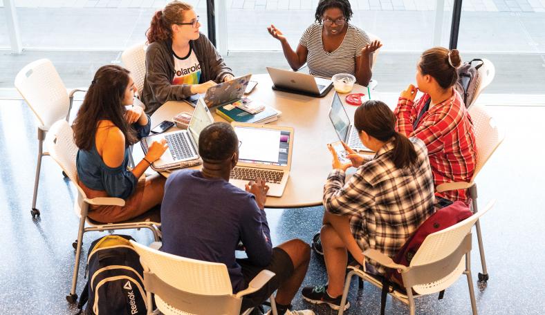Students gather to collaborate at Case Western Reserve University