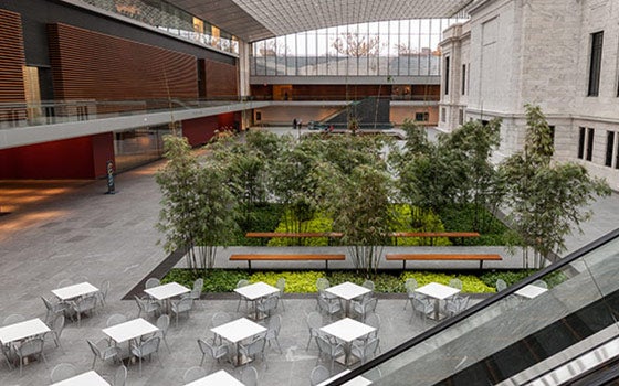 Interior view of the Cleveland Museum of Art