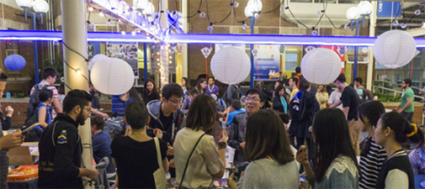 image of people at Mid-Autumn Festival