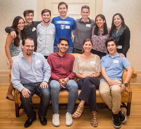 image of members of Latino Alumni Network