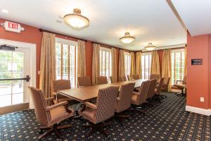 The Sigma Alpha Epsilon Boardroom at the Linsalata Alumni Center of Case Western Reserve University
