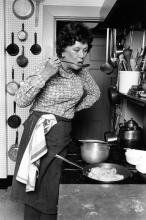 photo of woman in kitchen