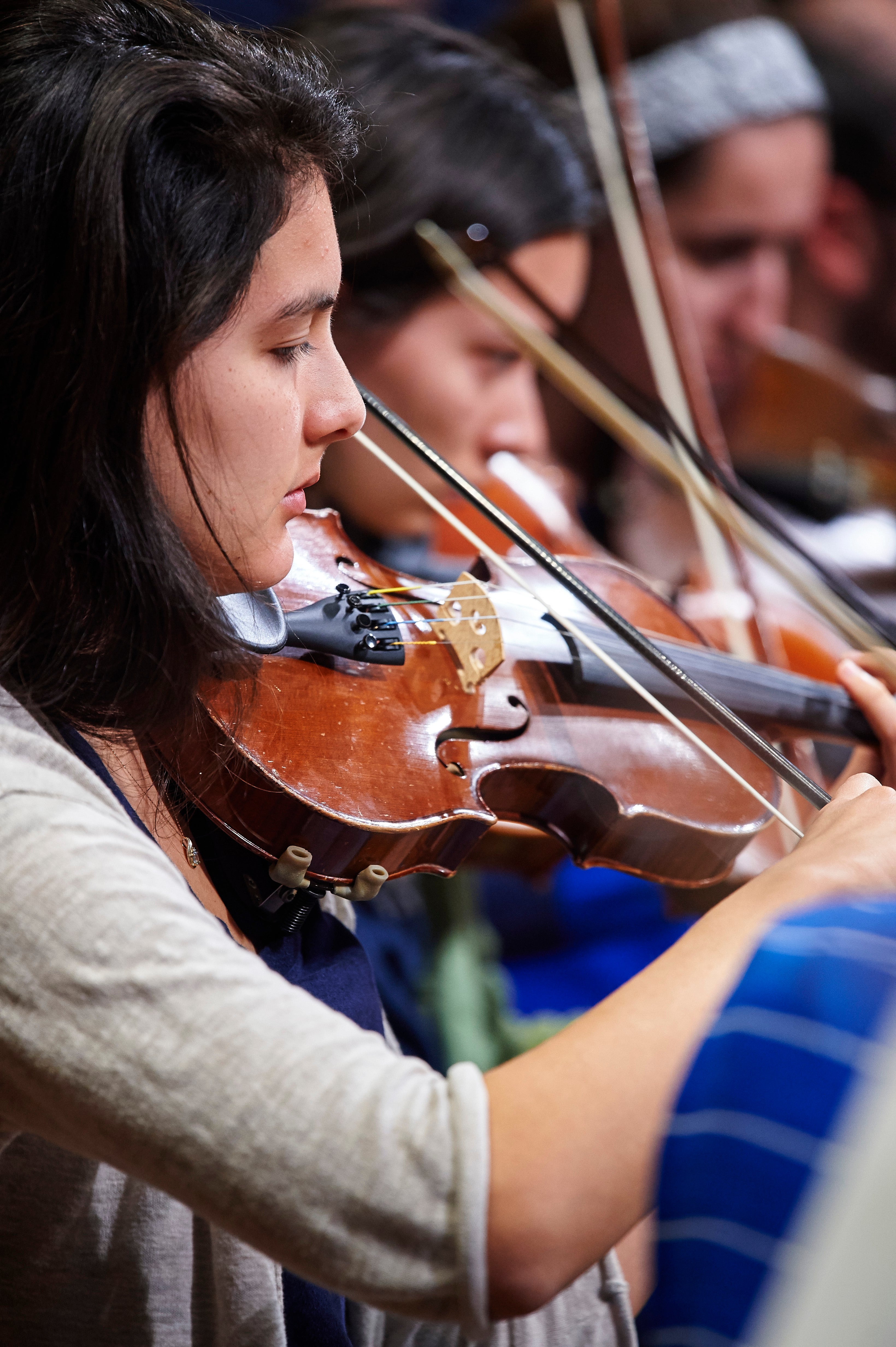 String students rehearse at MPAC