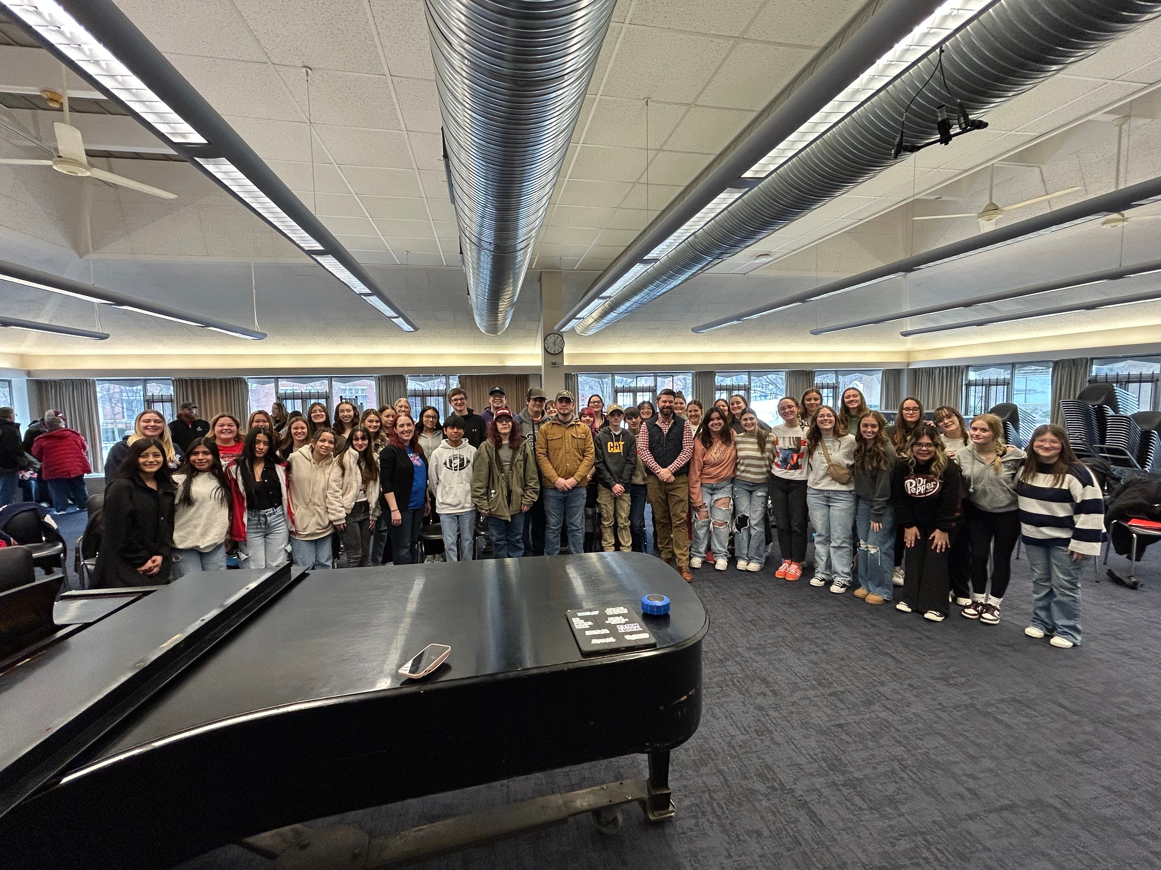 Patrick Henry High School- Hamler Ohio's choir