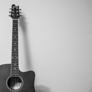 Blank gray scale guitar