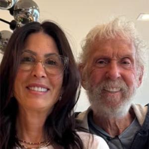 Elissa and Great Necck Richman Vertical