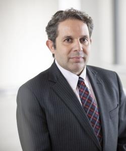 Pedram Mohseni headshot