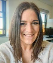 Portrait of Amy Barner-Martinez
