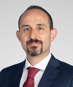 Murat Yildirim headshot