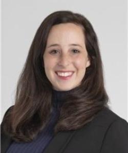 Sarah Ferri headshot