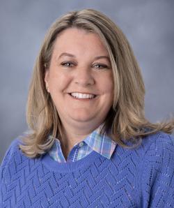 Meredith LaVecchia headshot