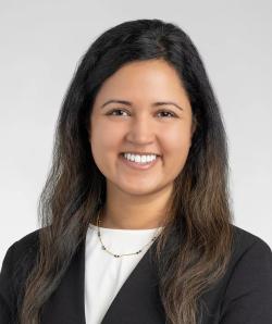 A headshot of Shalini Moningi