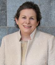 portrait of Susann Brady-Kalnay