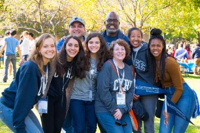 image of alumni posing for a picture