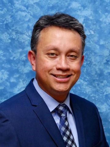Andres Pinto headshot