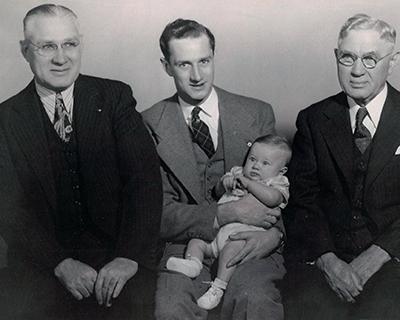 Cain family picture from 1946