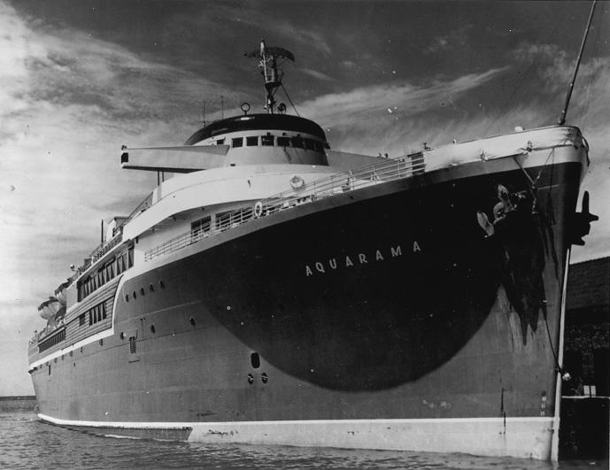 The Great Lakes cruise ship, S.S. Aquarama docks in Cleveland in 1956. Cleveland Press Collection, CSU Archives