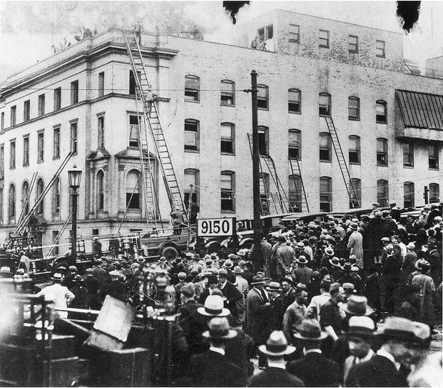 Firefighters rescue workers by ladder at the Cleveland Clinic main building during the Clinic Disaster on 15 May 1929. Courtesy of the Archives of the Cleveland Clinic Foundation and the Plain Dealer
