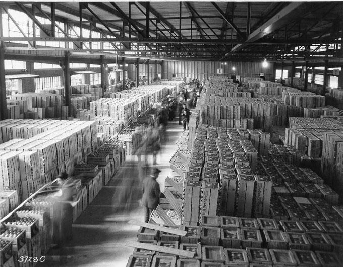 Inside the Northern Ohio Food Terminal as it appeared in 1929. WRHS.