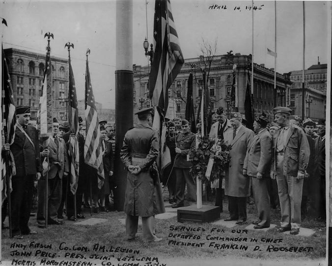 Cleveland area veterans commemorate the death of Franklin D. Roosevelt with a memorial service on Public Square, 14 Apr. 1945. WRHS.