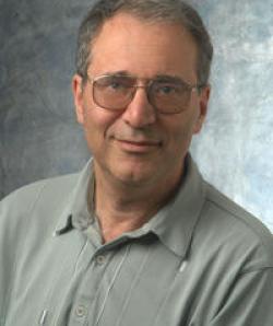 Michael Rabinovich headshot