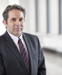 Pedram Mohseni headshot