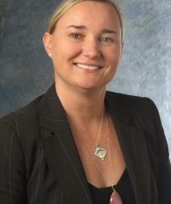 Headshot of Angelika Szakacs