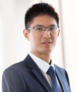 Headshot of Shuai Xu