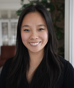 Lucy Kovach Headshot
