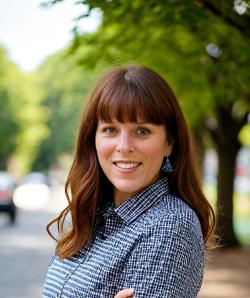 Emily Pacheco headshot