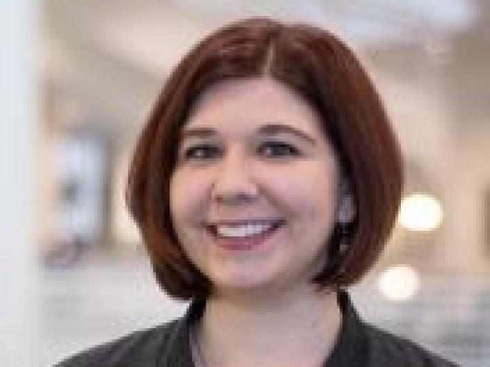 Amanda Koziura headshot
