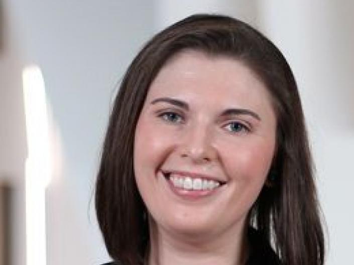 Mandy Varley headshot