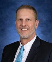 Dean Tufts headshot
