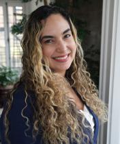 Medely Fason Headshot