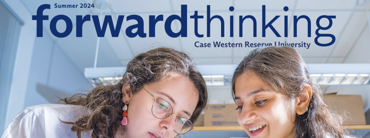 Summer 2024 Forward Thinking Cover, researchers collaborate in lab
