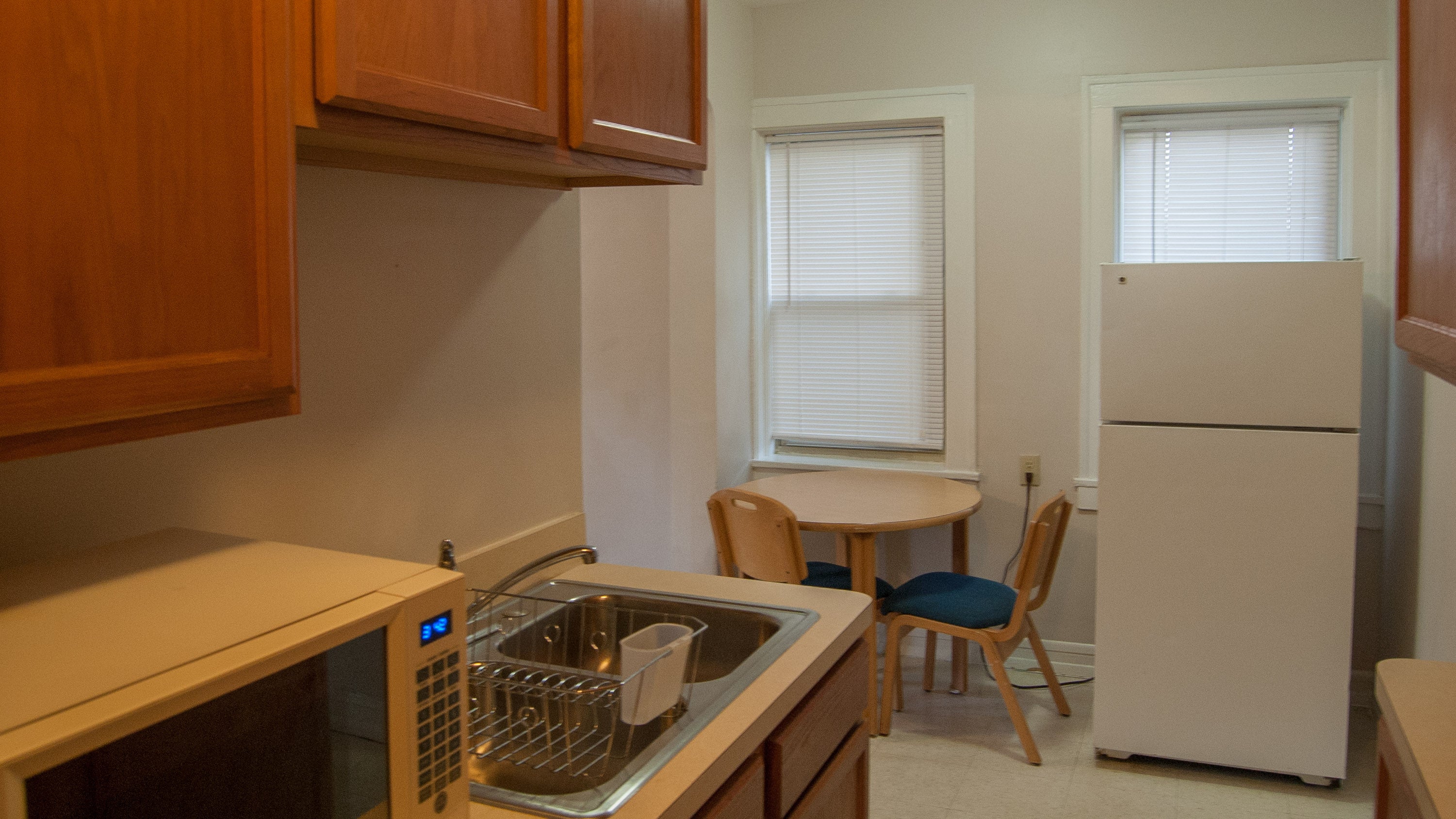 1680 Apartments Example Kitchen