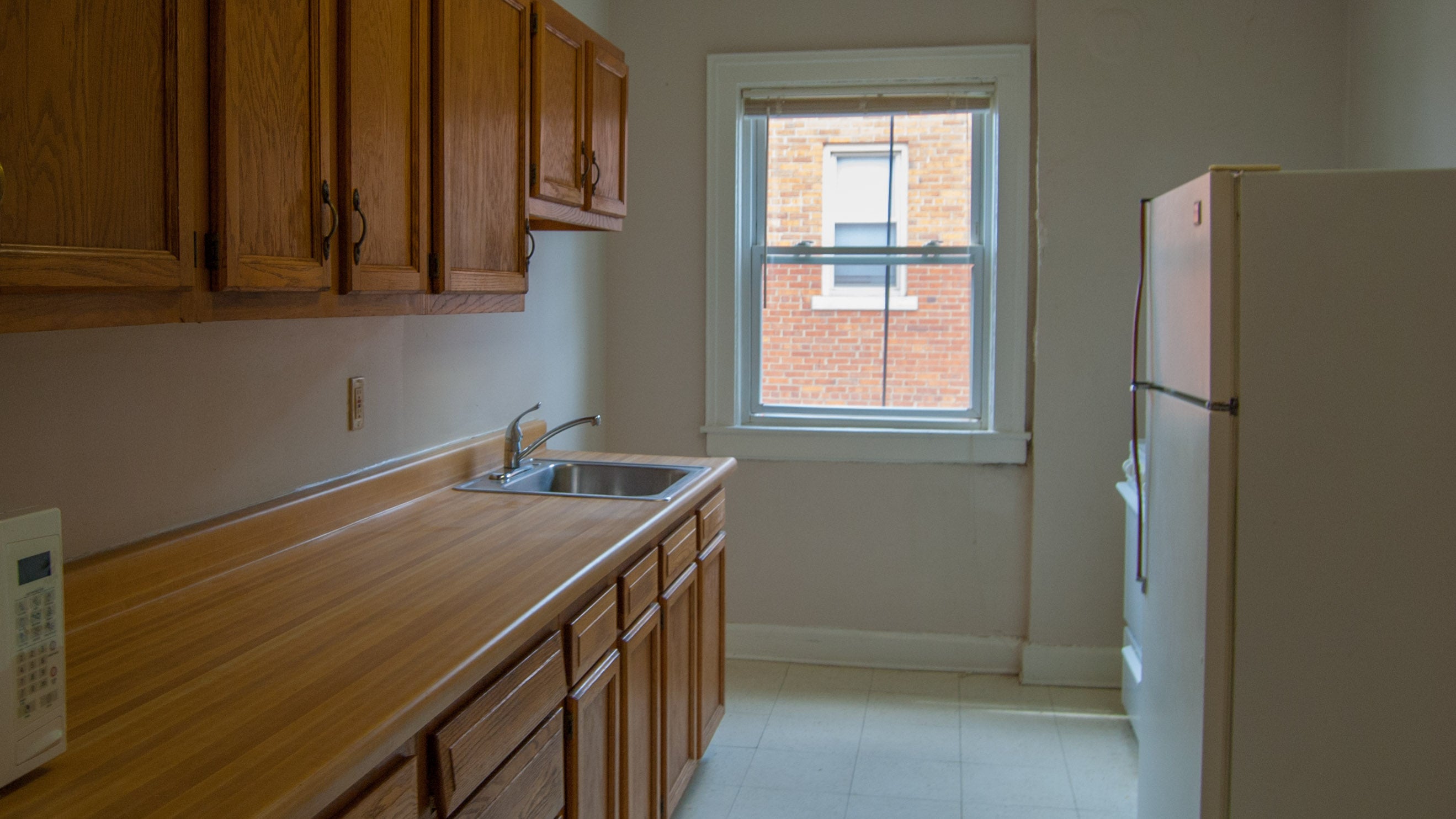 Noble Apartments Kitchen
