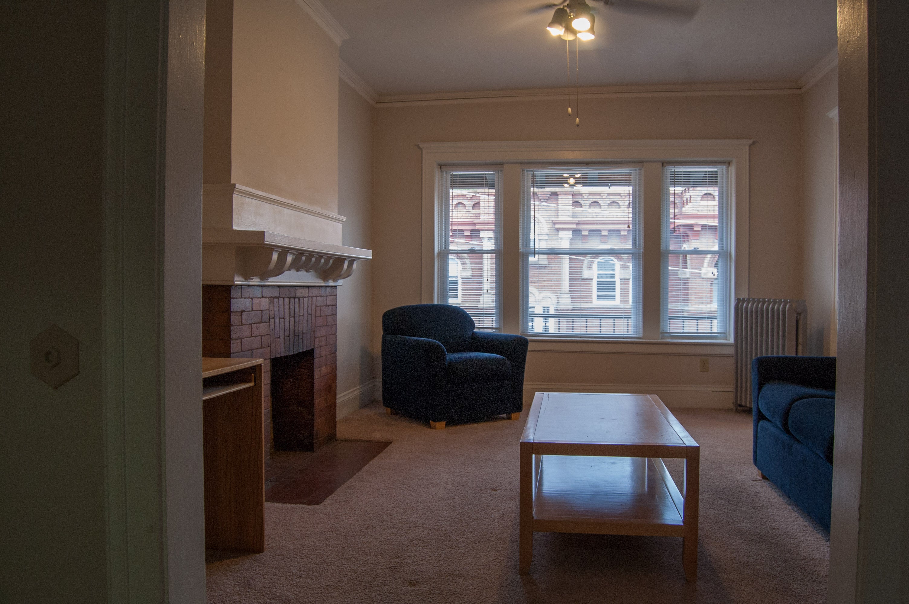 Noble Apartments Living Room