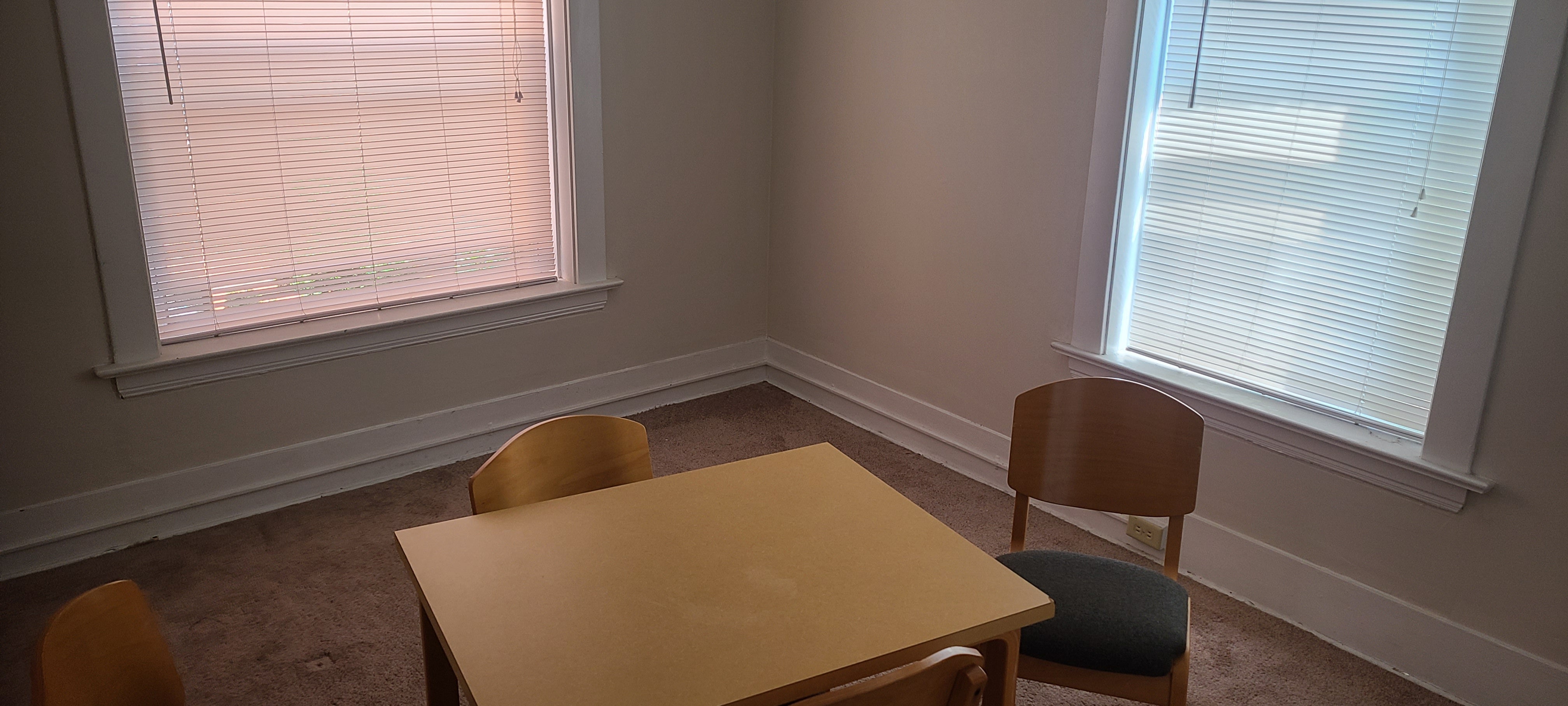 1727 Apt Dining Room
