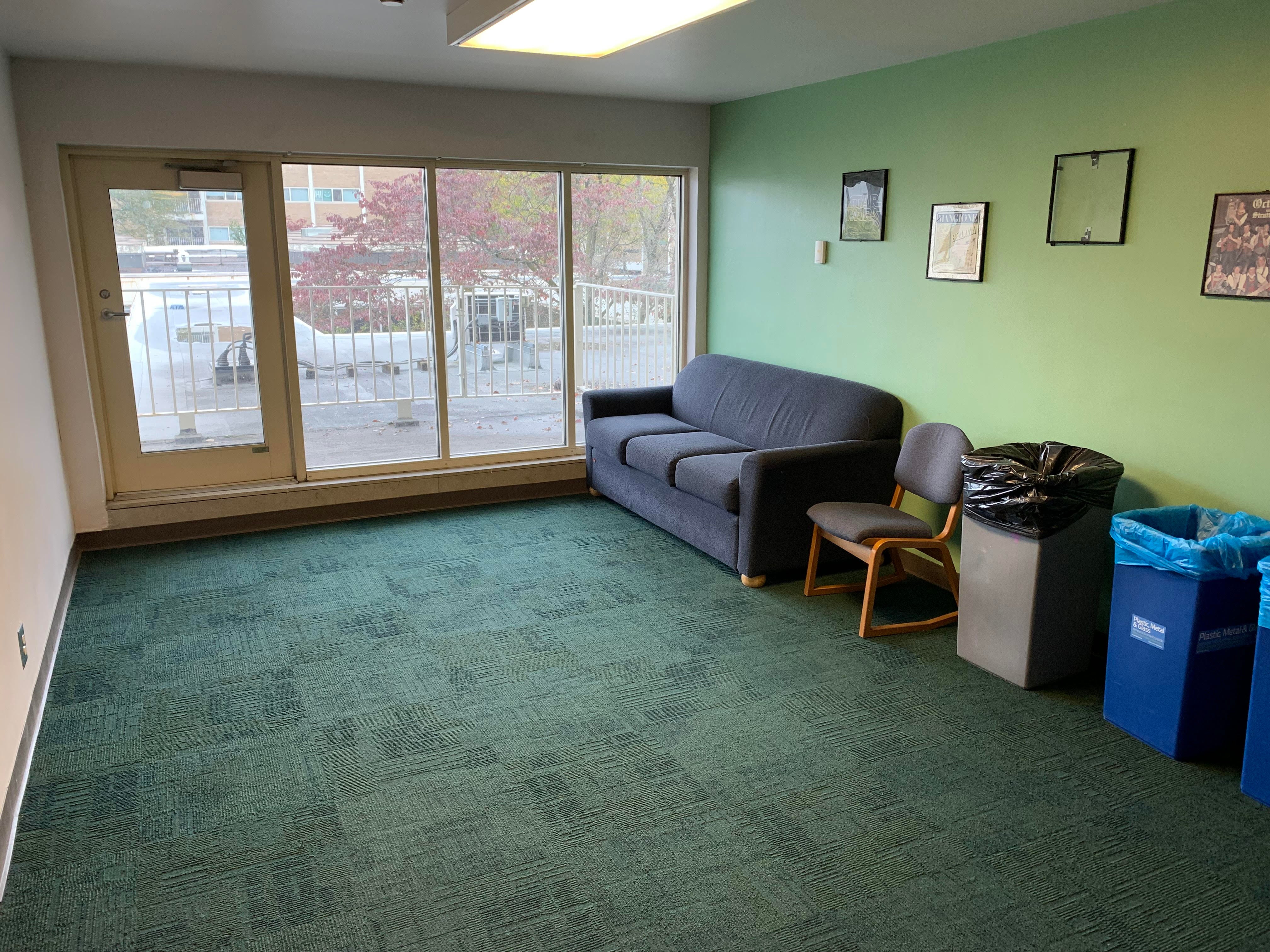 Cutter House 2nd Floor Lounge