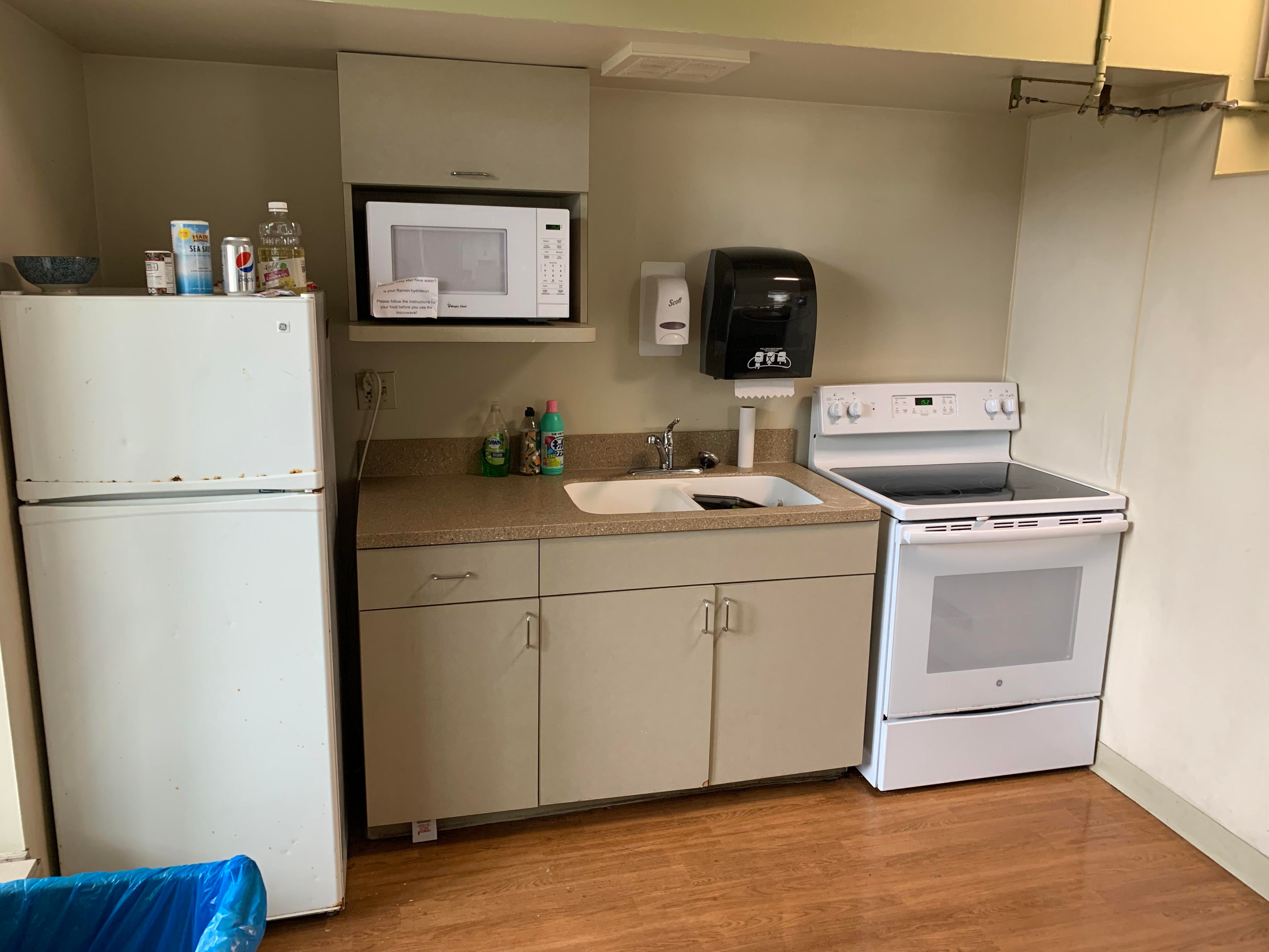 Raymond House Kitchen - Located on 1st Floor