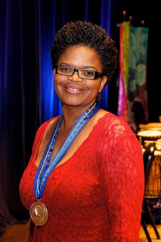 Beatrice Mtetwa with medal
