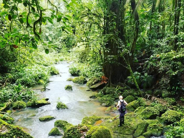 student creek hiking in costa rics