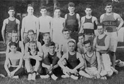 Hudson Relay Team, Class of 1918 circa 1915