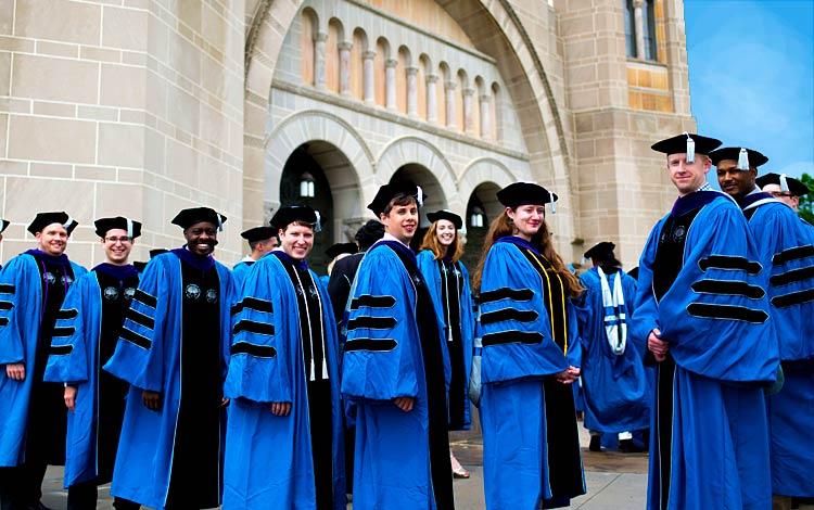 CWRU Law graduates before entering the Maltz Performing Arts Center