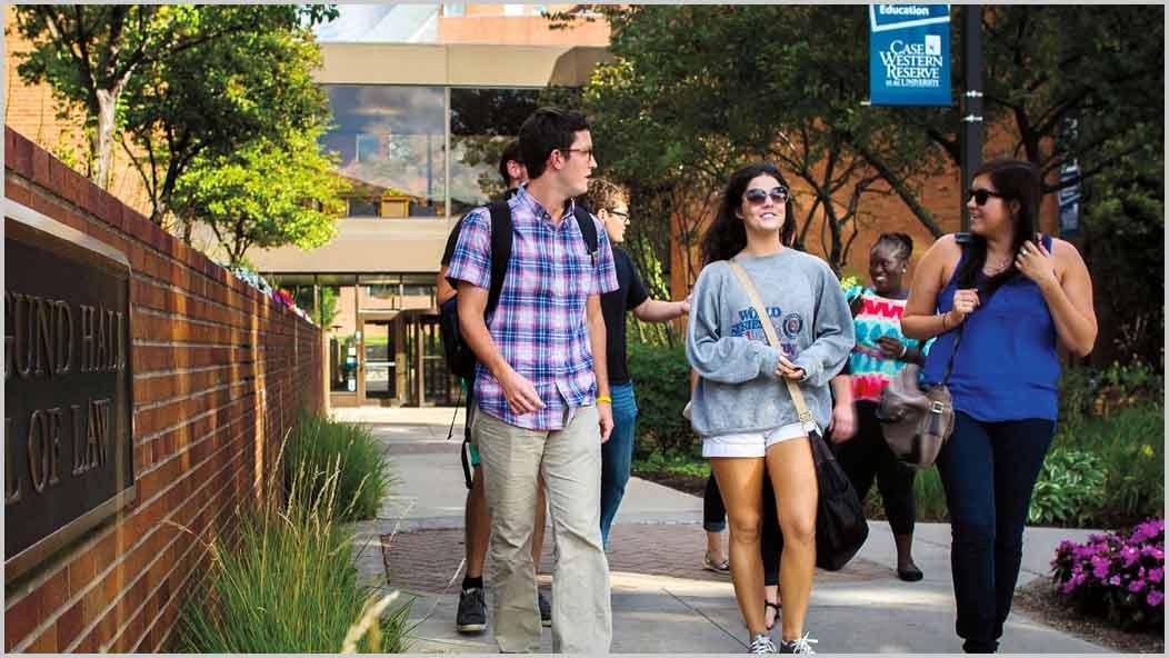 Students outside of Case Western Reserve University School of Law