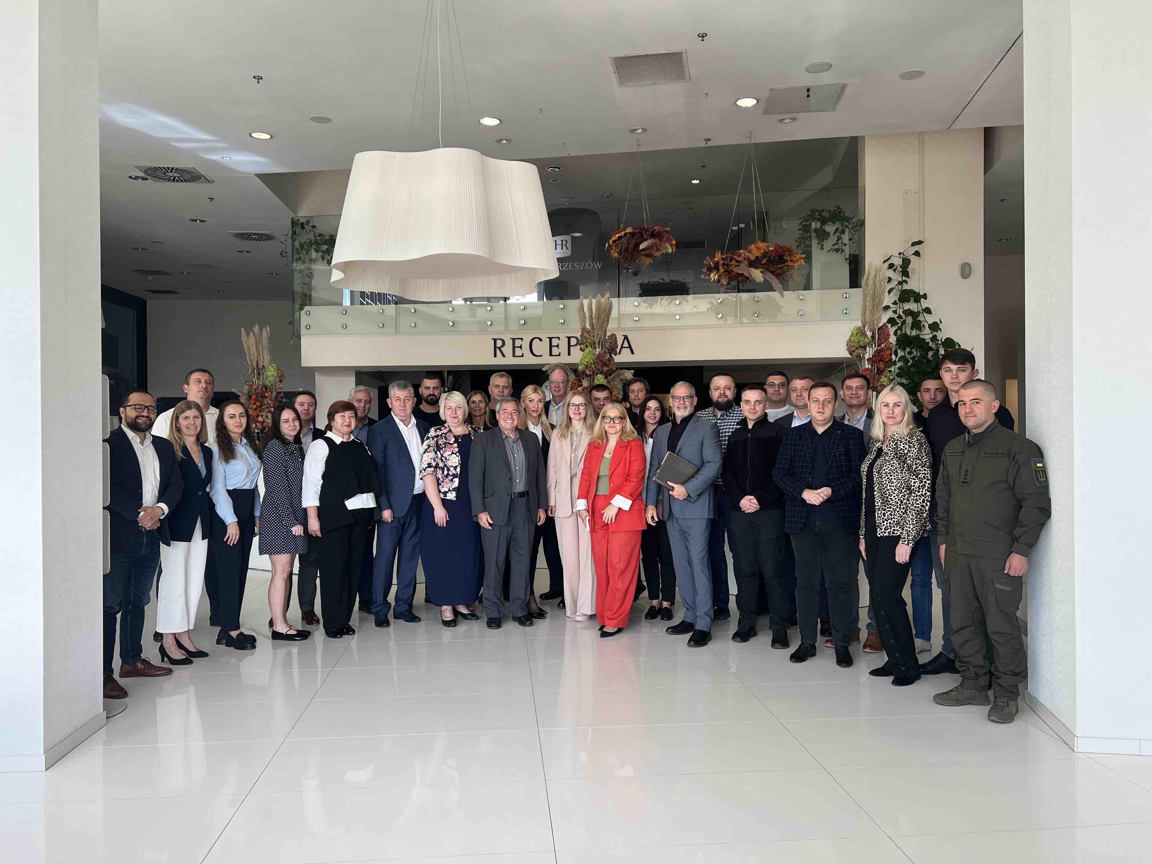 Scharf and Ukraine Judges and Prosecutors in Poland