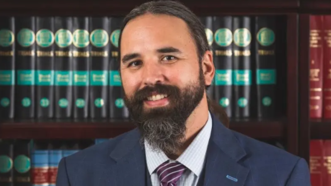 Headshot of Jonathan Lomurro