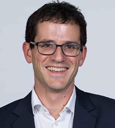 Headshot of Gabriel Scheffler