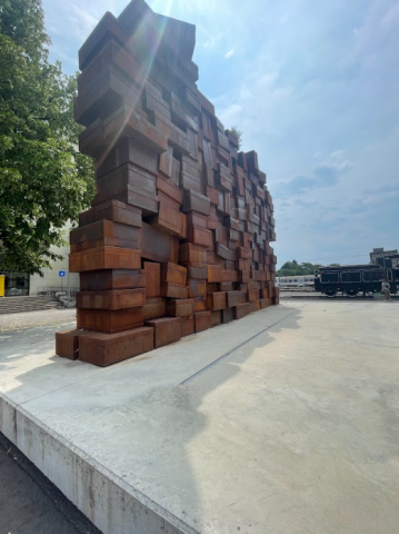 Zagreb Stacked Luggage Memorial